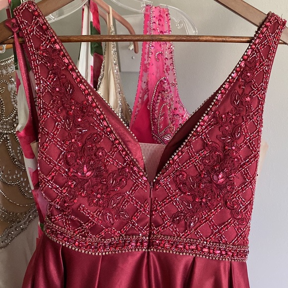 Red Pageant Gown - Picture 15 of 16